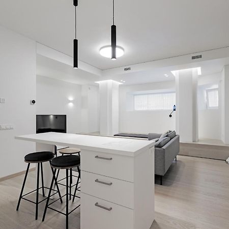 Buddha Luxury Apartment Kaunas City Centre Exterior foto